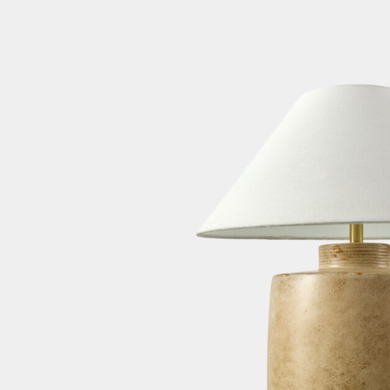 Furbara Accent Table Lamp (Image3)