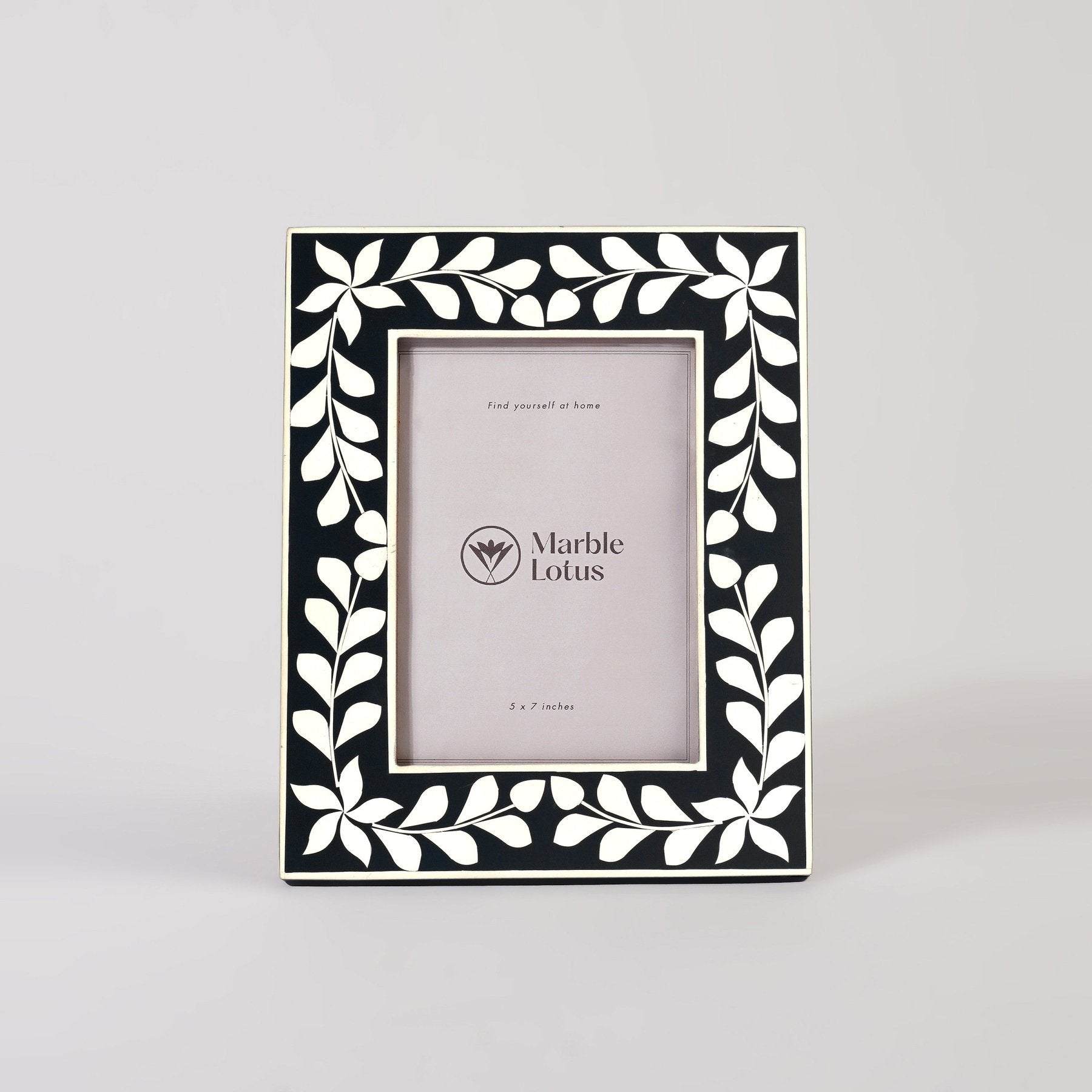 Black Wooden Inlay Frame - Marble Lotus - Display your memories in style with the Black Wooden Inlay Frame.