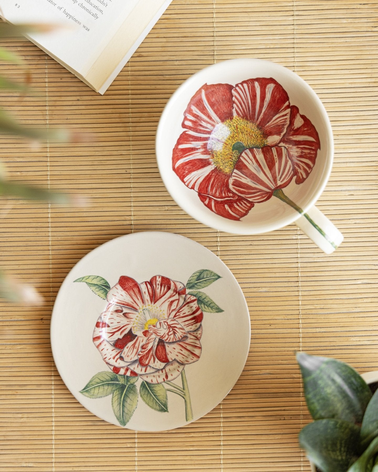 Tea Cup and Saucer Large Tulip - Marble Lotus - Tea Cup and Saucer Large Tulip