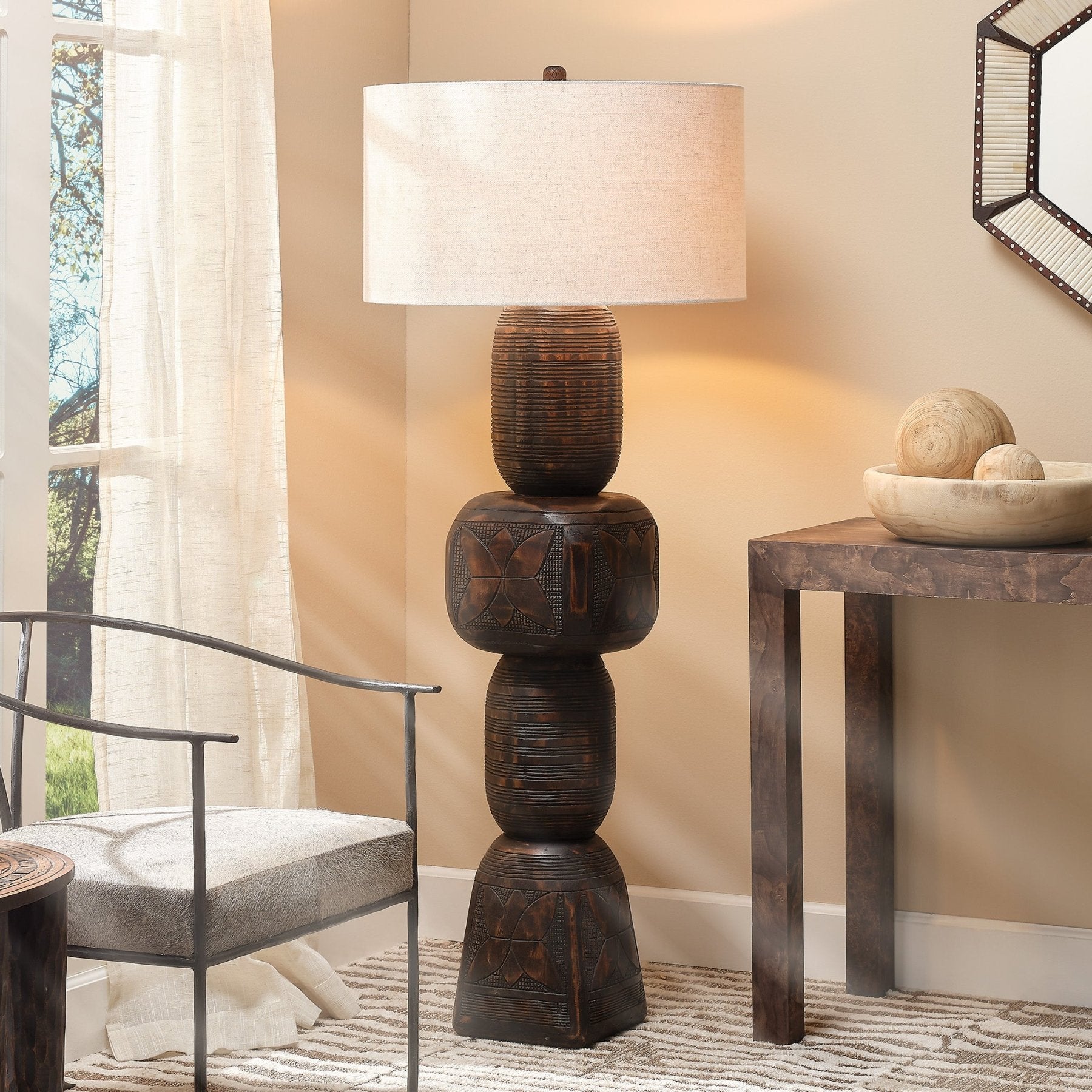 Totem Black Floor Lamp - Marble Lotus - Totem Black Floor Lamp